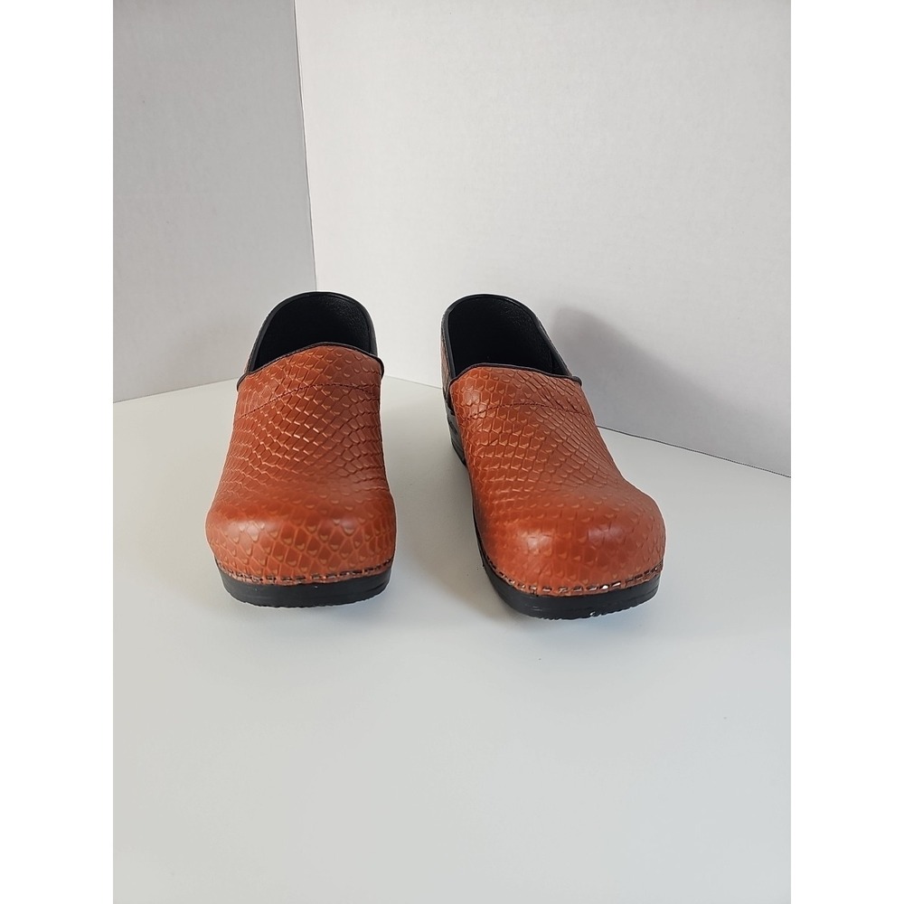 SANITA THE ORIGINAL DANISH CLOGS Comfort Clog Brown Animal Print Sz 9.5-40